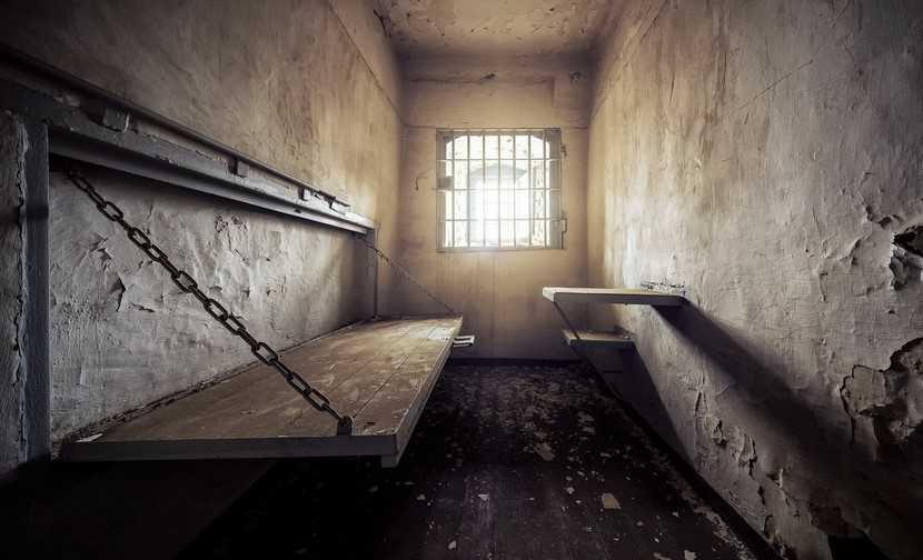 Изолятор в тюрьме: основные черты и функции