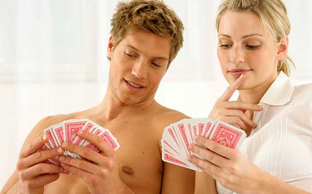 Какие игры в карты можно поиграть с девушкой