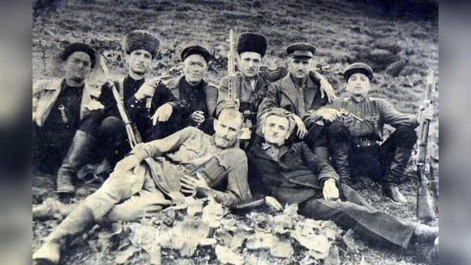 Почему сталин выслал чеченцев и ингушей
